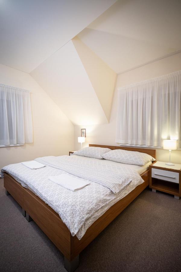 Penzion Hastrman Banská Bystrica Extérieur photo